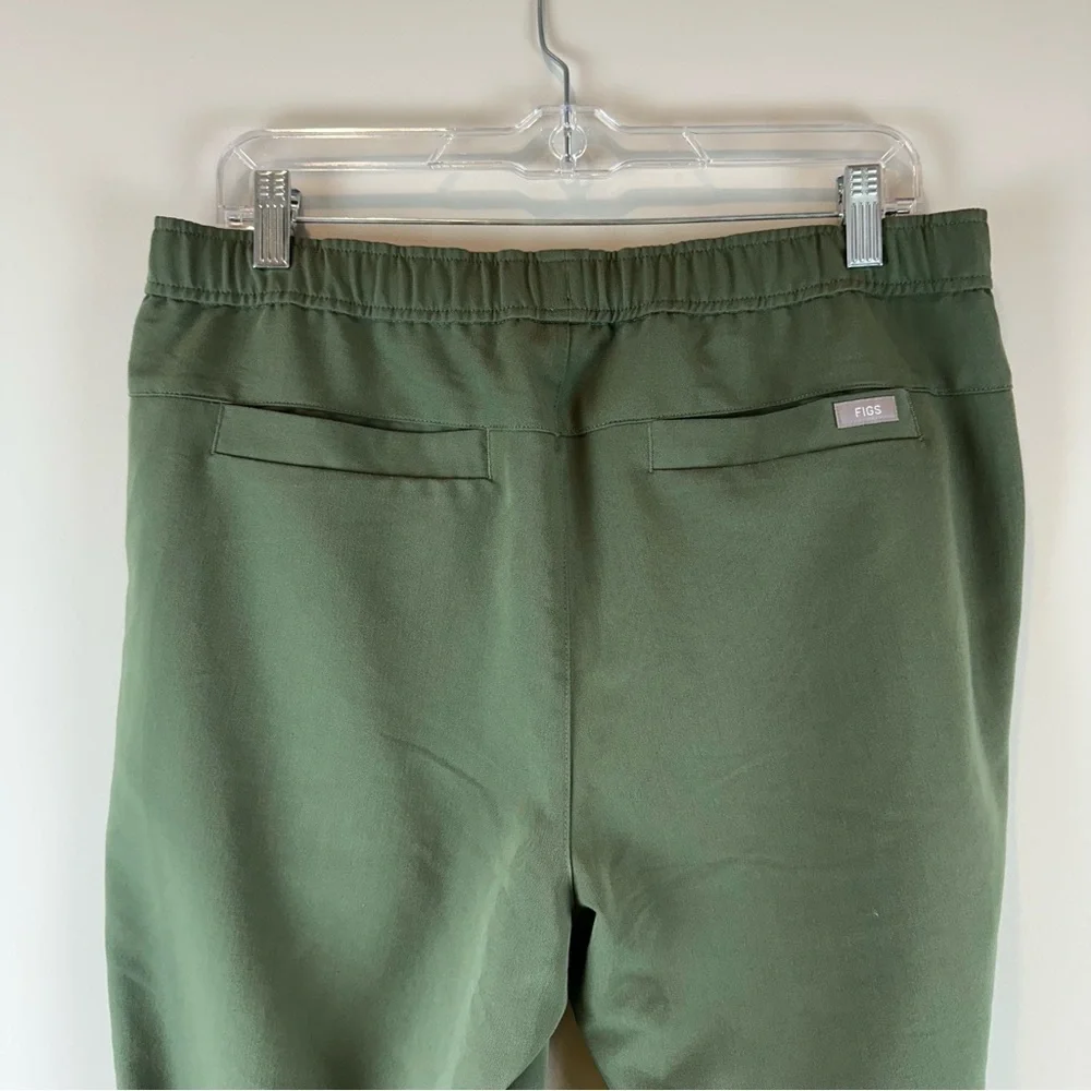 Figs Men’s Green Tansen Jogger Medical Nursing Scrub Pants Size Medium